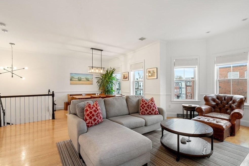 756 E 3rd St unit 3, Boston, MA 02127 - photo 1