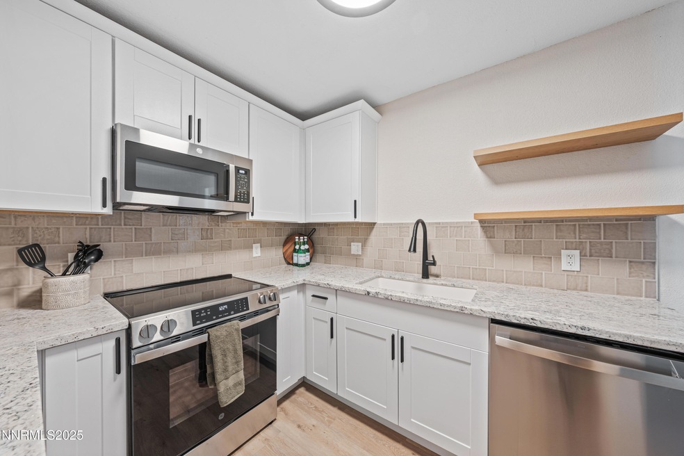 2520 Tripp Dr unit A1L, Reno, NV 89512 - photo 1