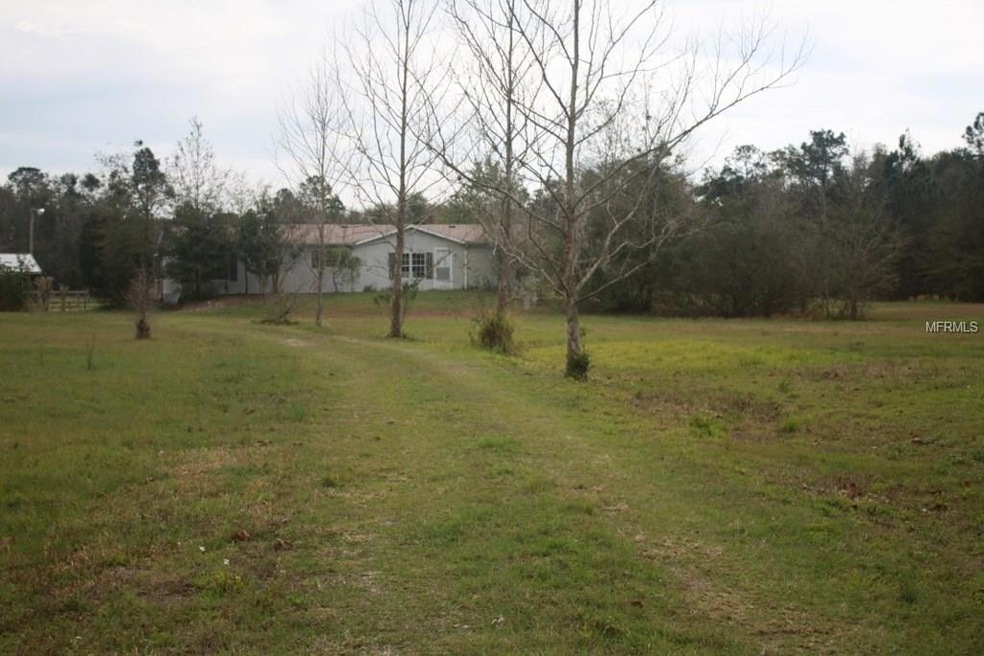 7242 Hackamore Rd, Zephyrhills, FL 33541 - photo 1