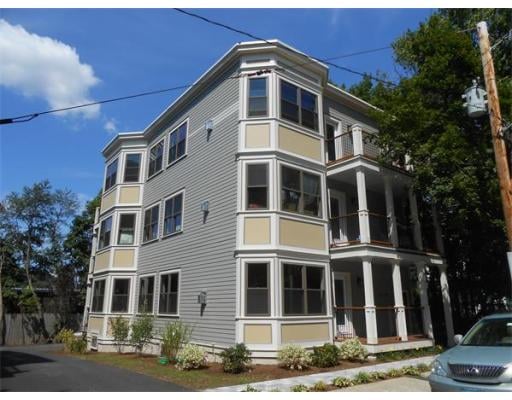 221 Wachusett St unit 1, Jamaica Plain, MA 02130 - photo 1