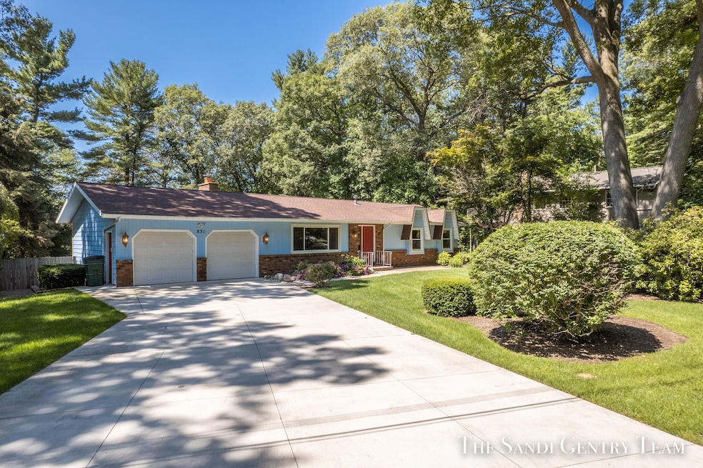 831 W. Fennwood drone0001