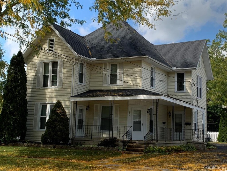 209 Elm St, Flushing, MI 48433 - photo 1