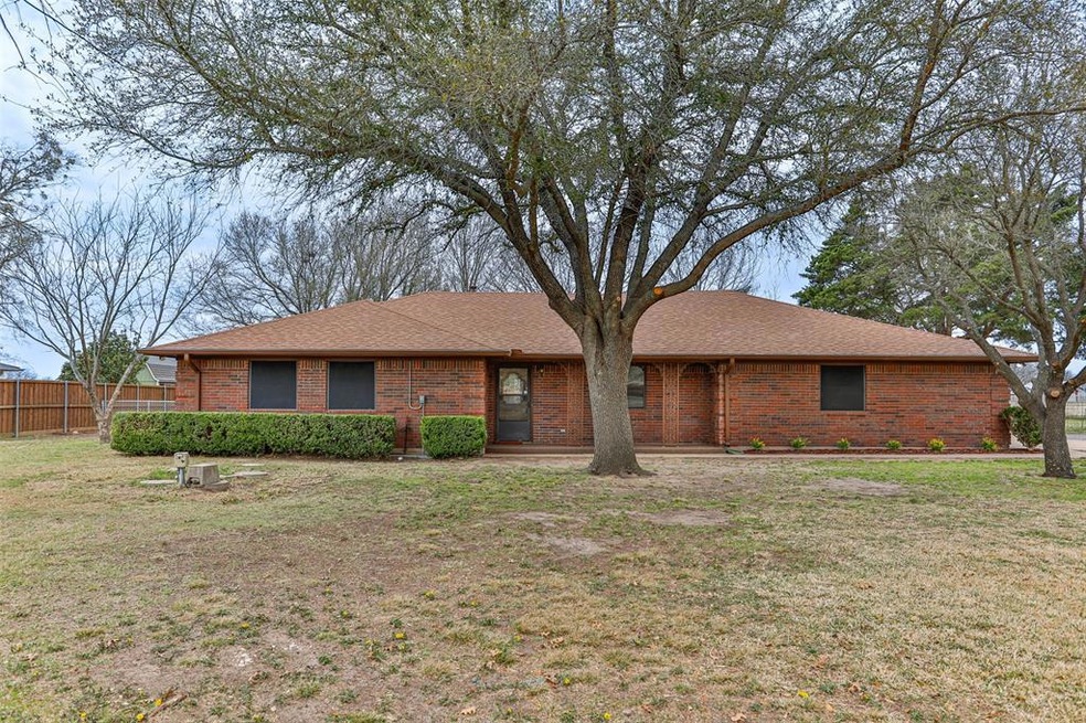 2329 Fm 2071, Gainesville, TX 76240 - photo 1