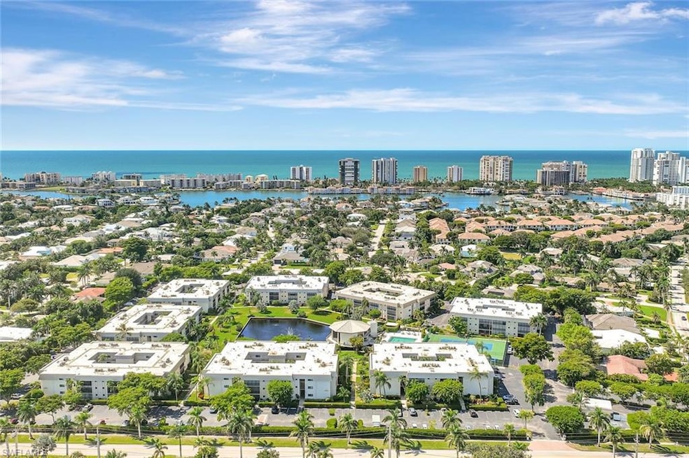 788 Park Shore Dr unit E39, Naples, FL 34103 - photo 1