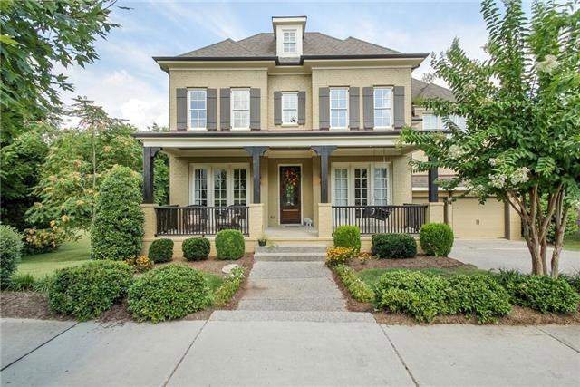 142 CLYDE CIRCLE - WELCOME HOME