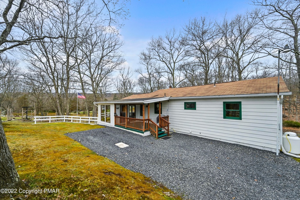 624 George Place, Bushkill, PA 18324 - photo 1