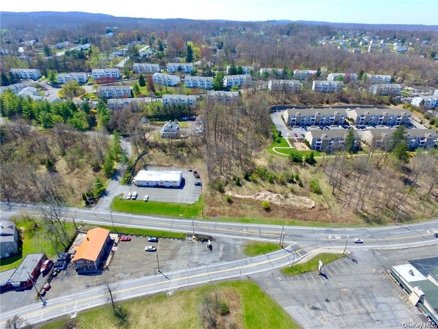 67 N Main St unit 2, Harriman, NY 10926 - photo 1