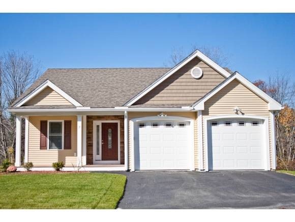 9 Juniper Ln unit 1, Pelham, NH 03076 - photo 1