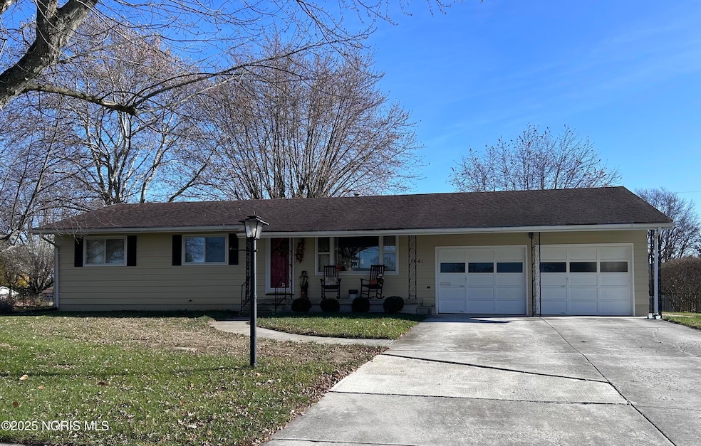 1641 Cherry Ln, Findlay, OH 45840 - photo 1