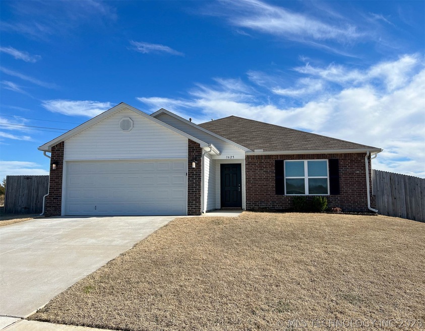 1625 S 31st Ct, Broken Arrow, OK 74014 - photo 1