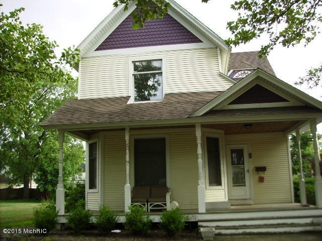 4 E 14th St Primary