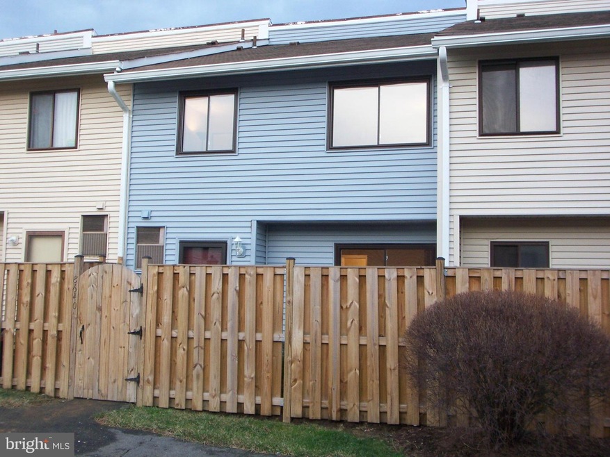 8640 Village Square Dr unit 13, Alexandria, VA 22309 - photo 1