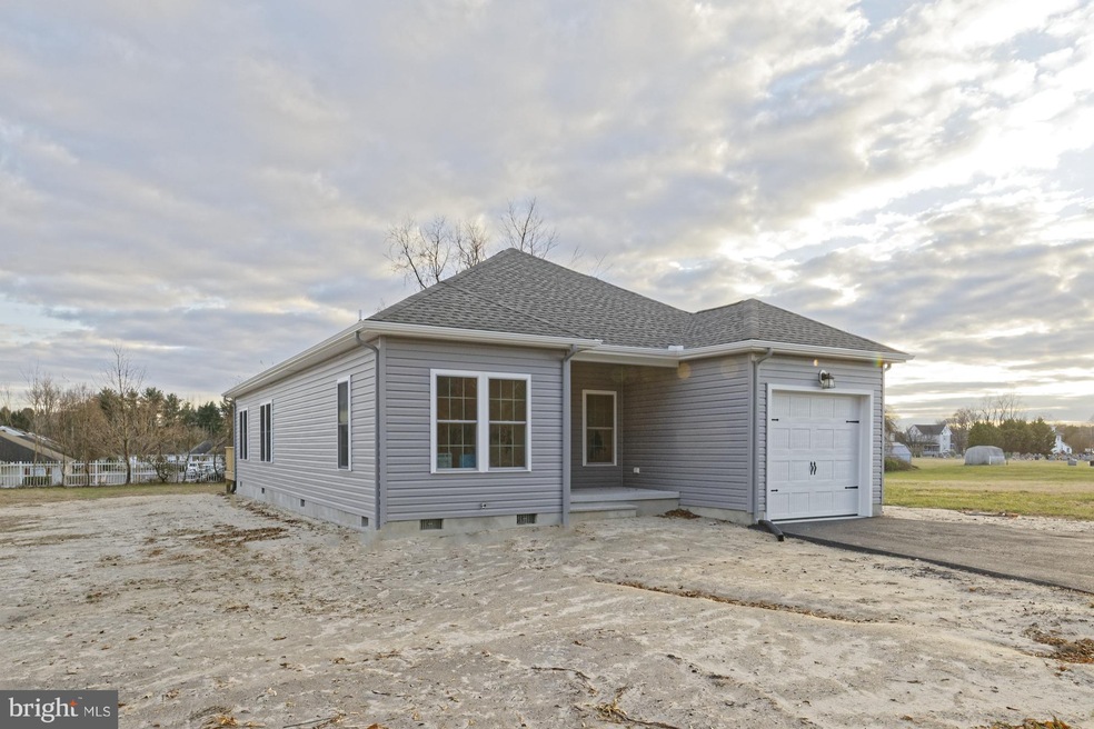 308 & 306 Frederick St, Milton, DE 19968 - photo 1