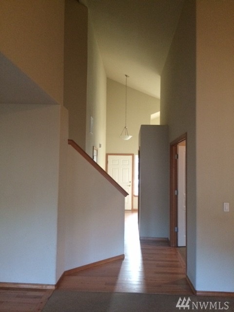 1404 Riddell Ave NE, Orting, WA 98360 - photo 1