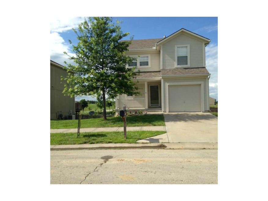 Front view of home