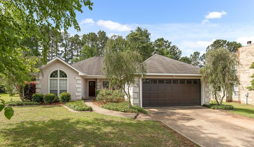 603 Baywood Rd, Dothan, AL 36305 - photo 1