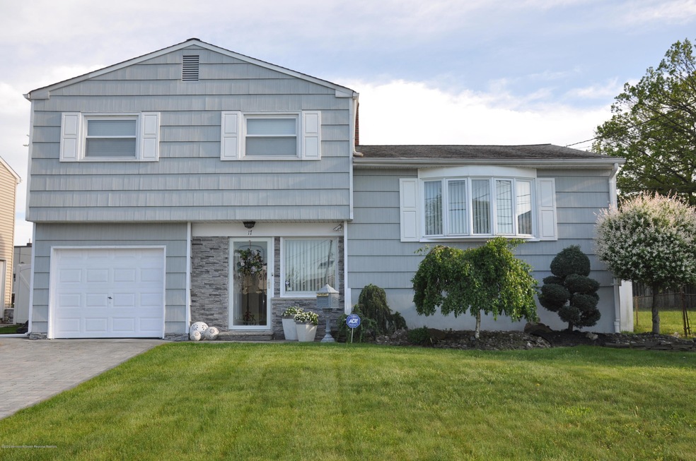 17 Stima Ave, Carteret, NJ 07008 - photo 1