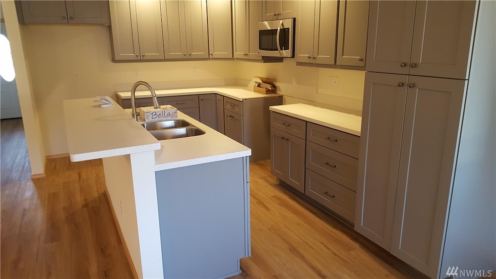 258 Parkside Loop, Chehalis, WA 98532 - photo 1