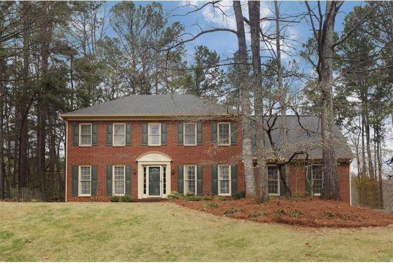 210 Heirloom Ct, Alpharetta, GA 30022 - photo 1