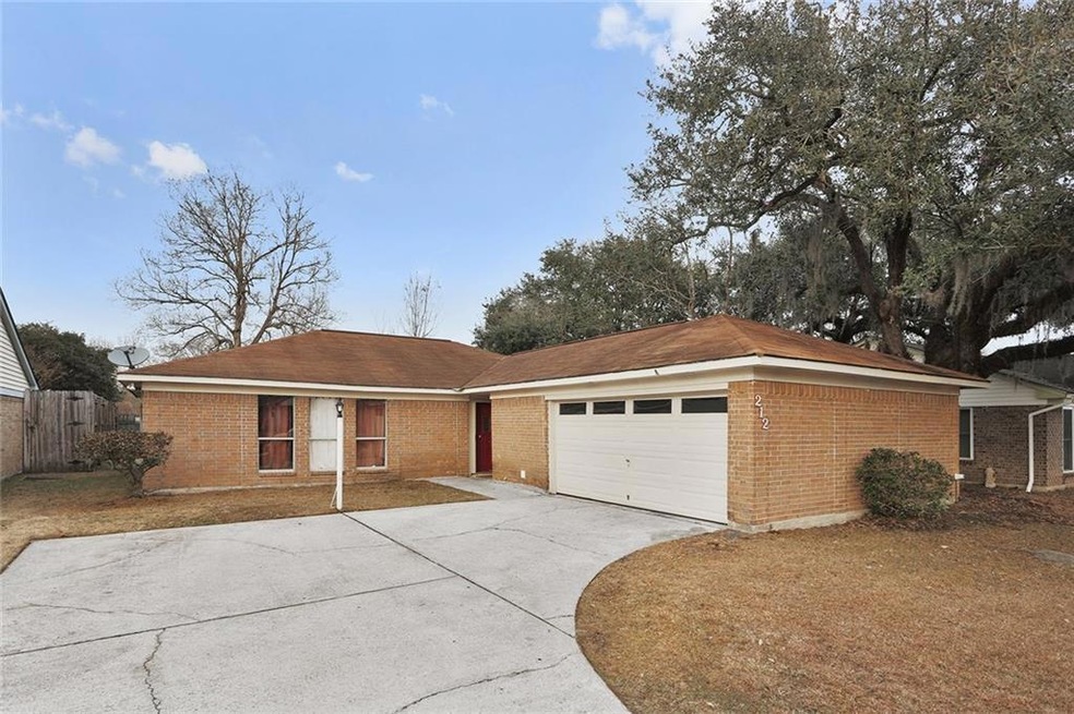212 Westminster Dr, Slidell, LA 70460 - photo 1