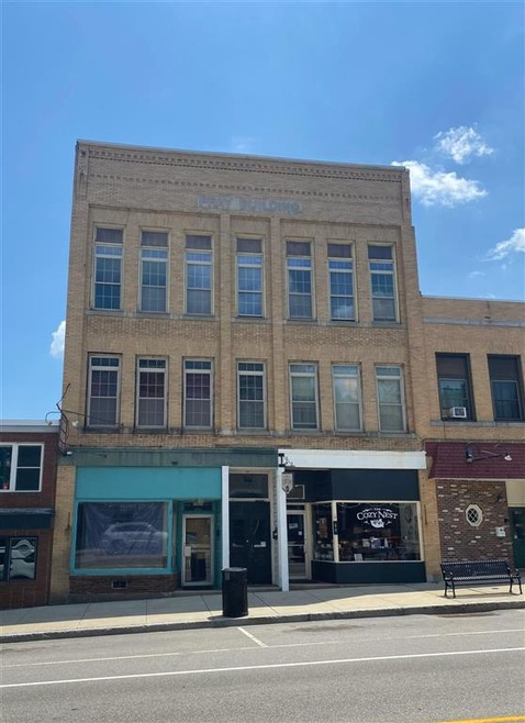 60 High St, Somersworth, NH 03878 - photo 1