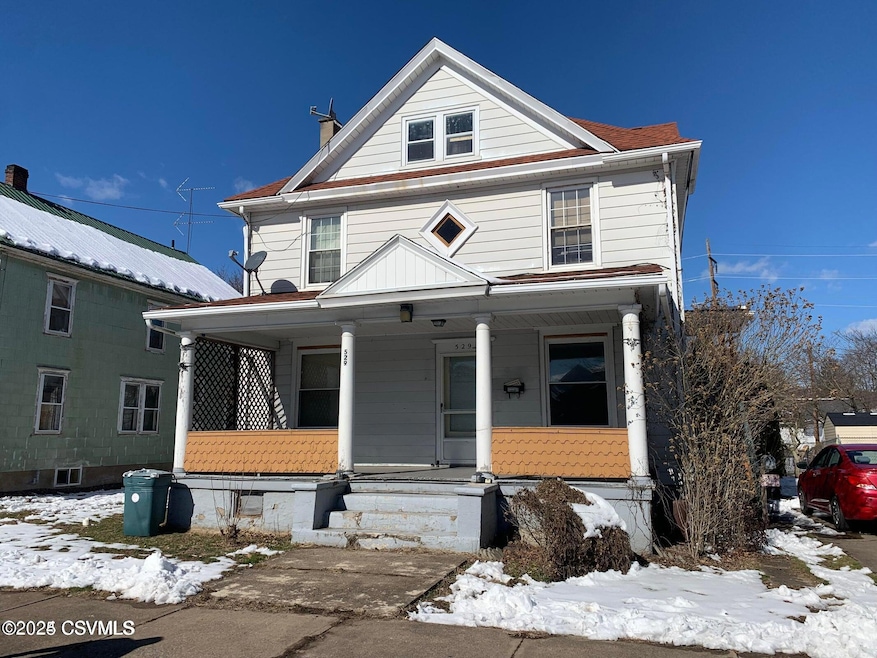 529 E 4th St, Berwick, PA 18603 - photo 1