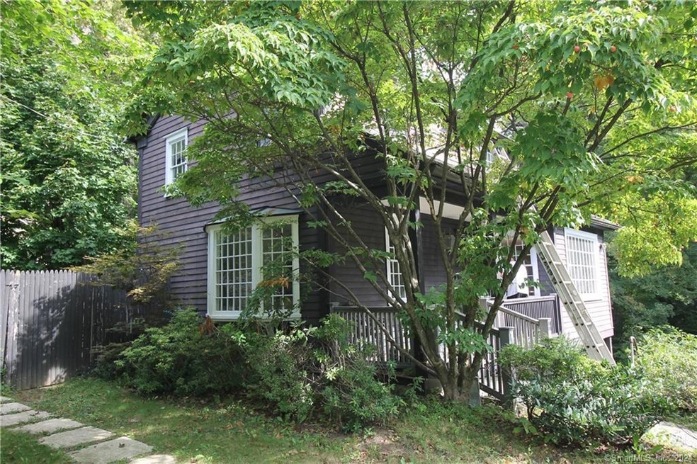 526 Danbury Rd unit 1, Wilton, CT 06897 - photo 1