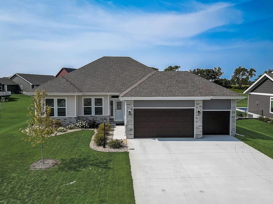 58-web-or-mls-Kenseth Way-058