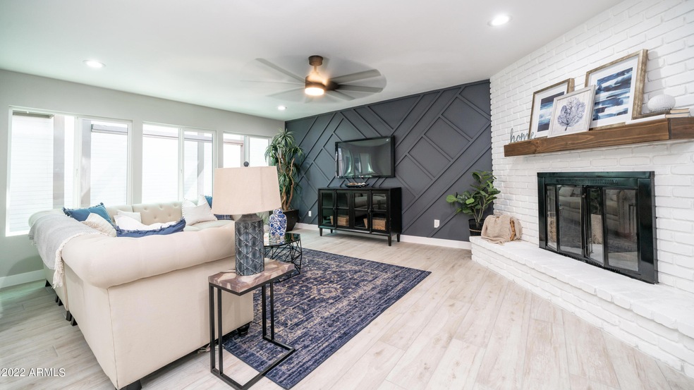 606 East Royal Palm Square North-11
