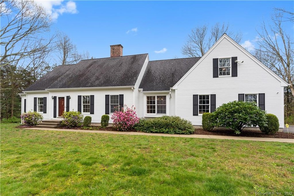 39 High Ridge Dr, Pawcatuck, CT 06379 - photo 1