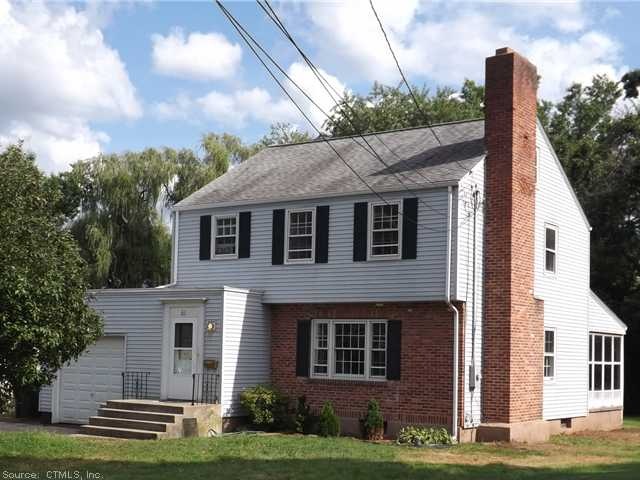 61 Iroquois Rd, West Hartford, CT 06117 - photo 1