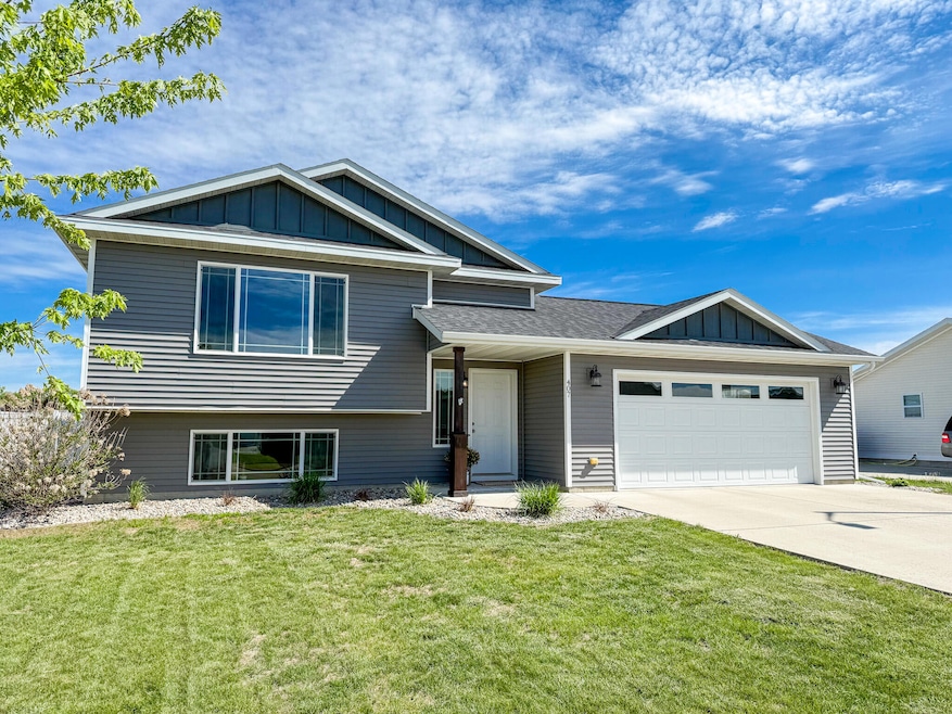 Pending $319,900