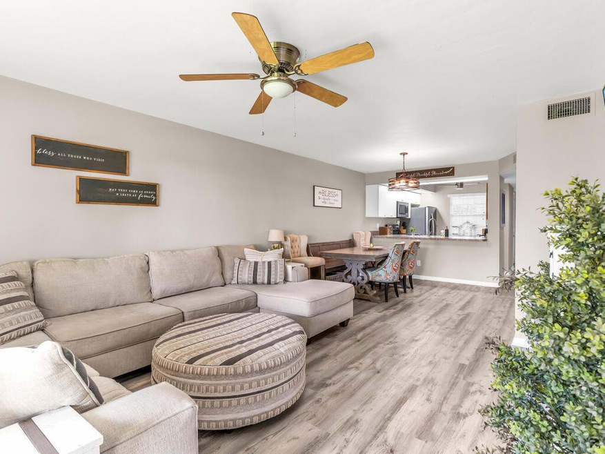 334 Bradstrom Cir Unit 101 Naples FL 341