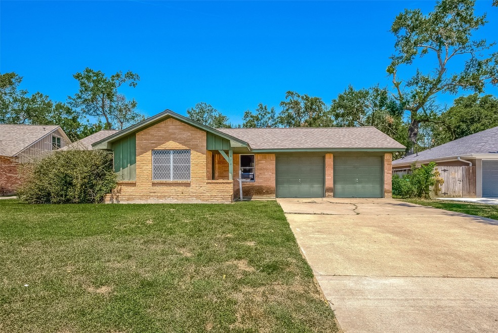 Ranch Style home, pre-gutted, ready for builder or