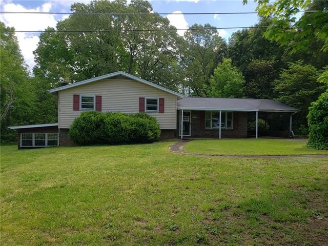 3456 38th Street Dr NE, Hickory, NC 28601 - photo 1