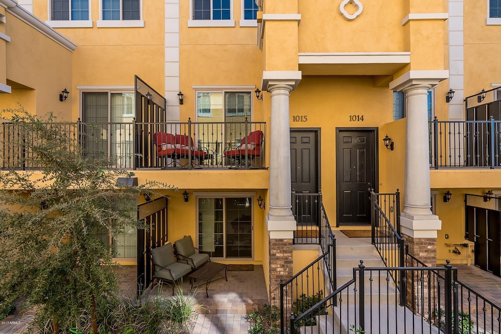 421 W 6th St 1015 - MLS-3