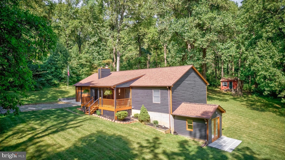 12090 Fawn Ridge Rd, Linden, VA 22642 - photo 1