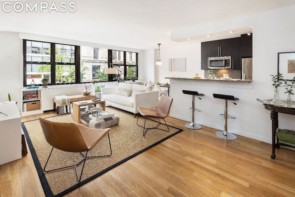 Sold $1,650,000 • Co-Listing Agent