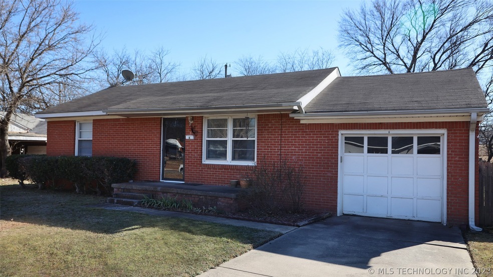 6 Freeman St, Ardmore, OK 73401 - photo 1