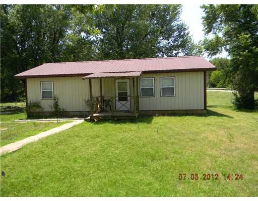 11779 Cunningham Rd, Maysville, AR 72747 - photo 1