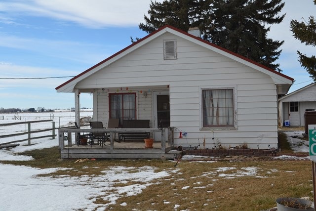 30 N 950 W, Blackfoot, ID 83221 - photo 1