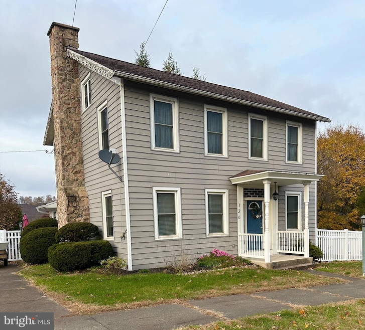 126 Market St, Lykens, PA 17048 - photo 1