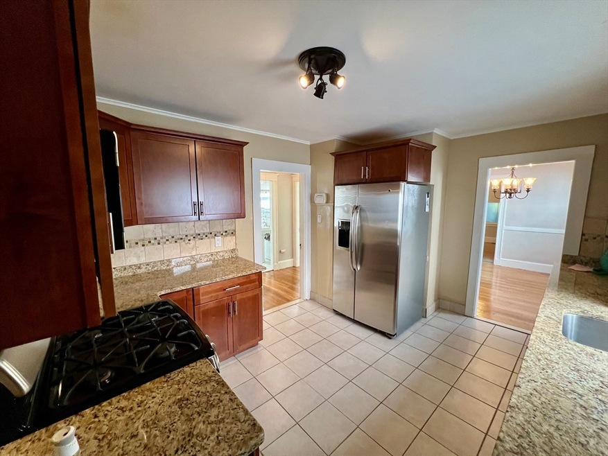 20 Washington Ave unit 1, Waltham, MA 02453 - photo 1