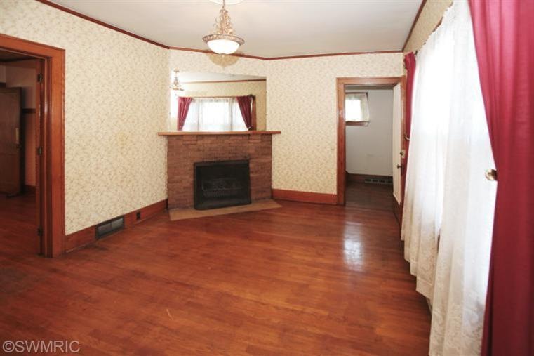 1109 S Westnedge Ave, Kalamazoo, MI 49008 - photo 1