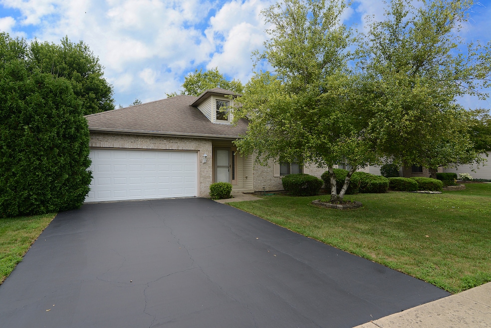 406 Windsor Dr, Oswego, IL 60543 - photo 1