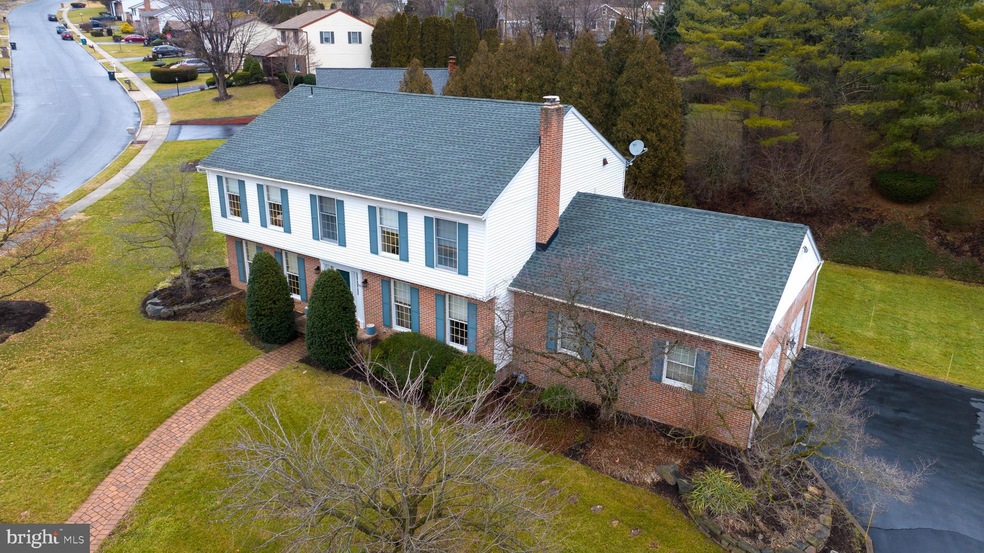 5 Chelsea Cir, Reading, PA 19606 - photo 1