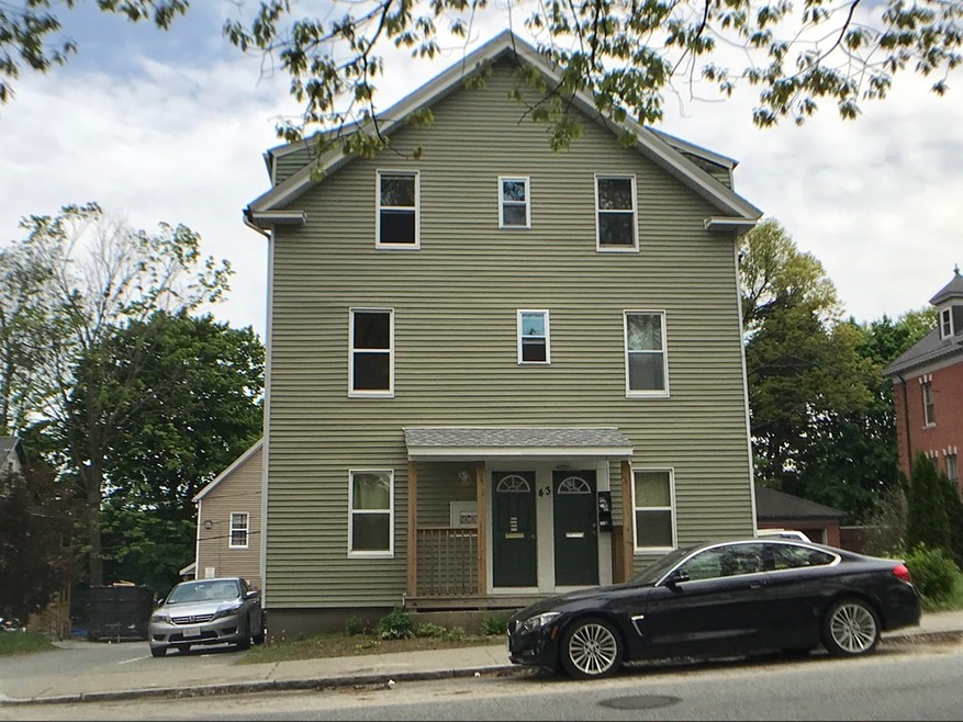 43 Illinois Ct unit 1, Worcester, MA 01610 - photo 1