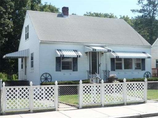 12 Byrd Ave, Roslindale, MA 02131 - photo 1