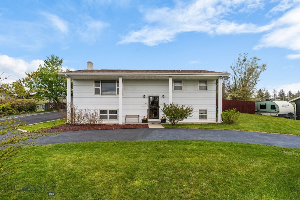 For Sale $469,000 • Co-Listing Agent