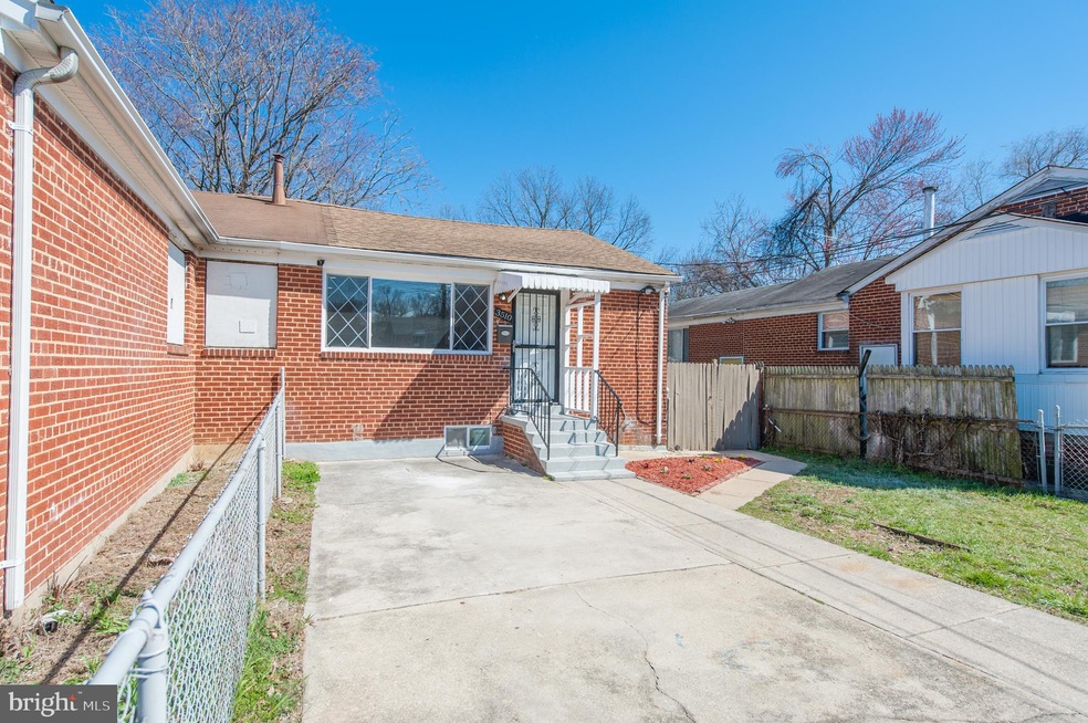 3510 Chadwick Ct, Temple Hills, MD 20748 - photo 1